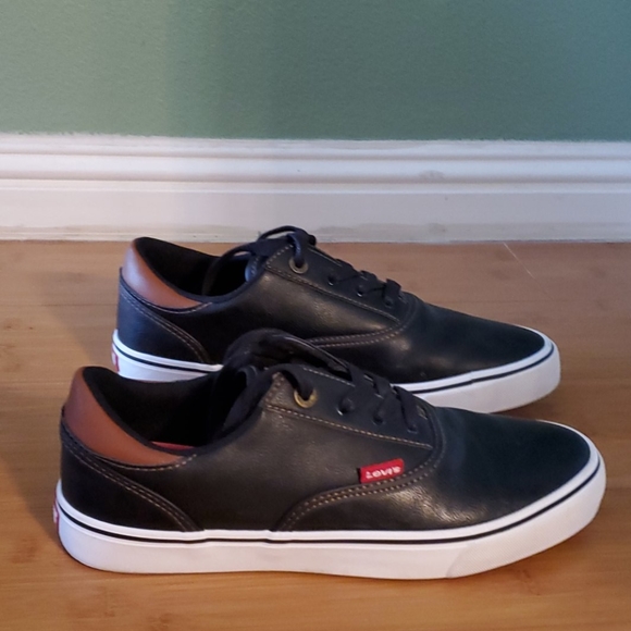 Levi's Black Men's Ethan Cacti Sneakers Size 8 - Picture 2 of 5